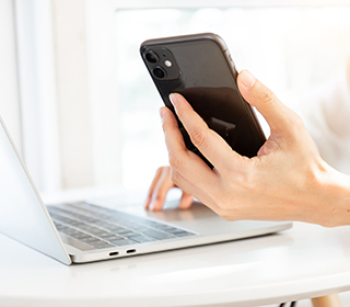 お問い合わせ/予約